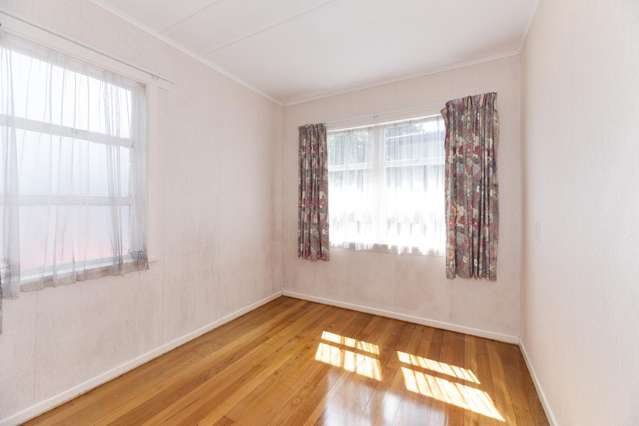 2/219 Don Buck Road Massey_2