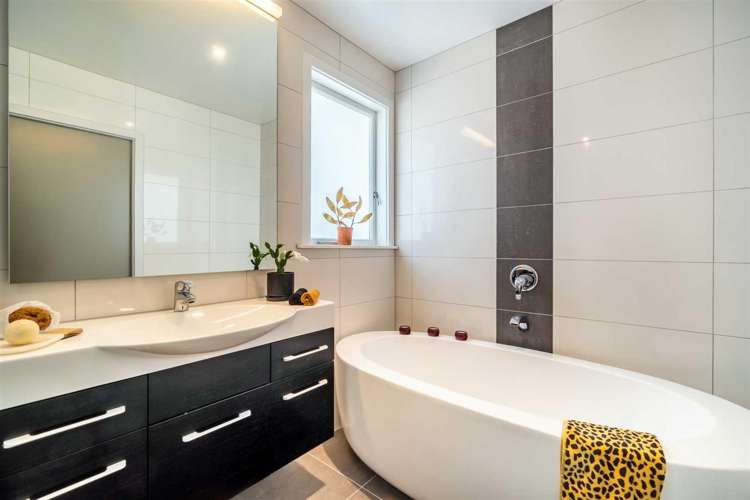 1/15 Colonial Road Chatswood_16