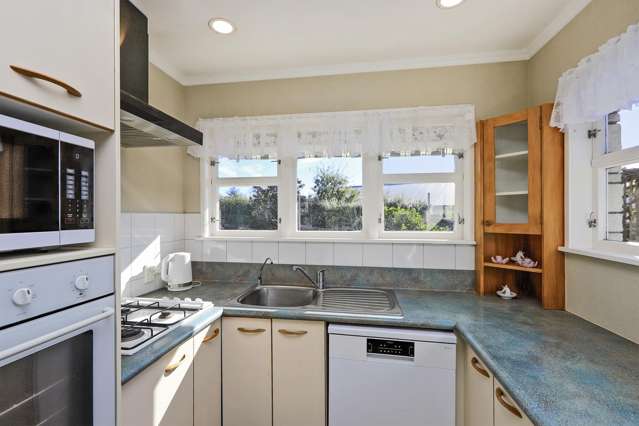 8 Rakau Street Havelock North_2