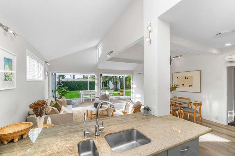 76 Ngatiawa Street One Tree Hill_23