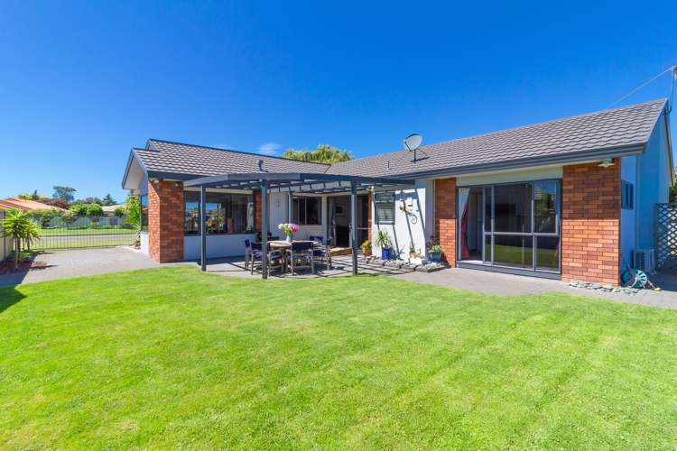 21 Kensington Drive Taradale_17