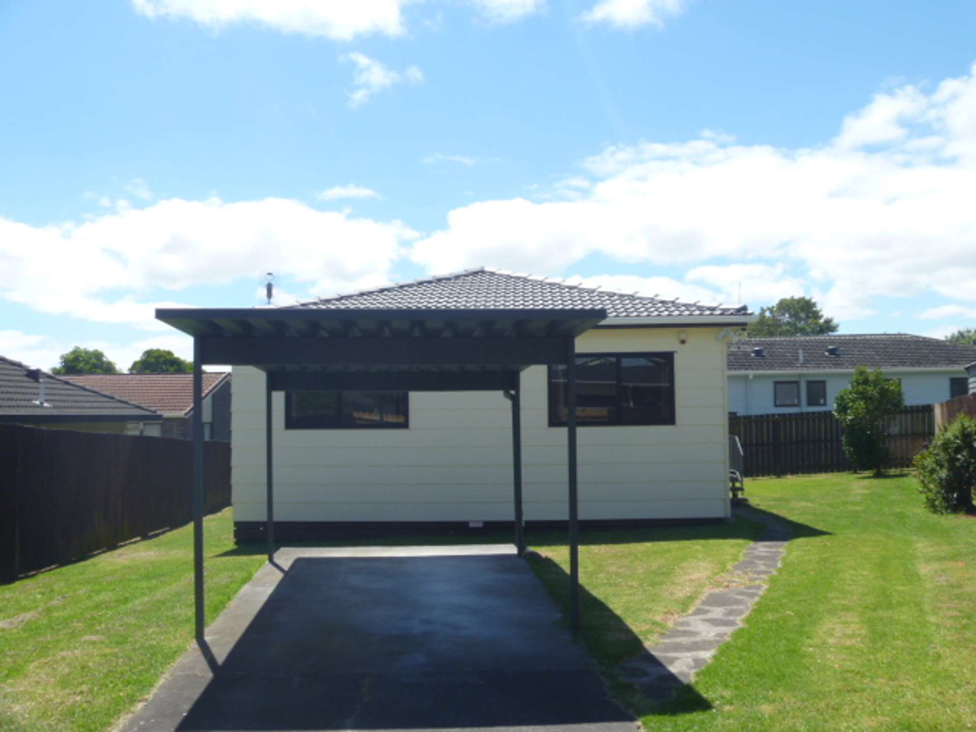 1/8 Senecio Place Manurewa_0