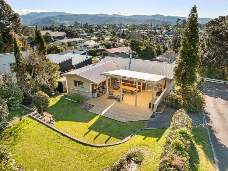 35 Mount Avenue Pauanui_3