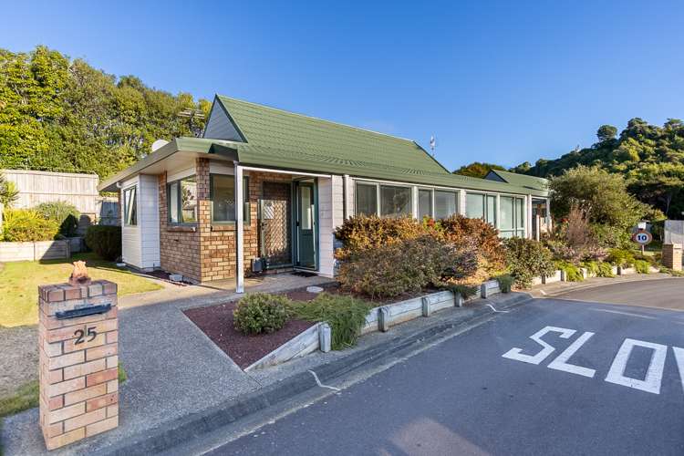 25/17 Redwood Close Paraparaumu_17