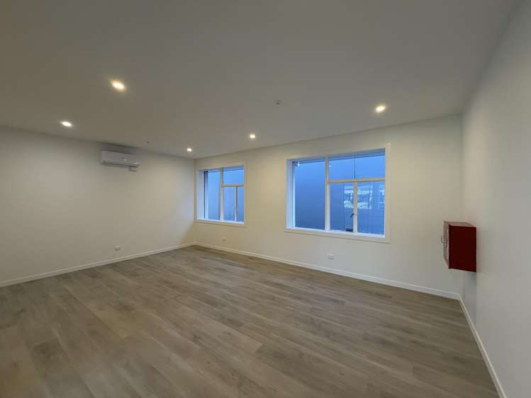 87-91 Hurstmere Road Takapuna_4