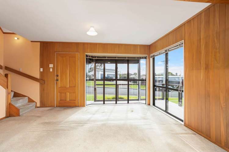 2 Rayma Place Mount Wellington_1