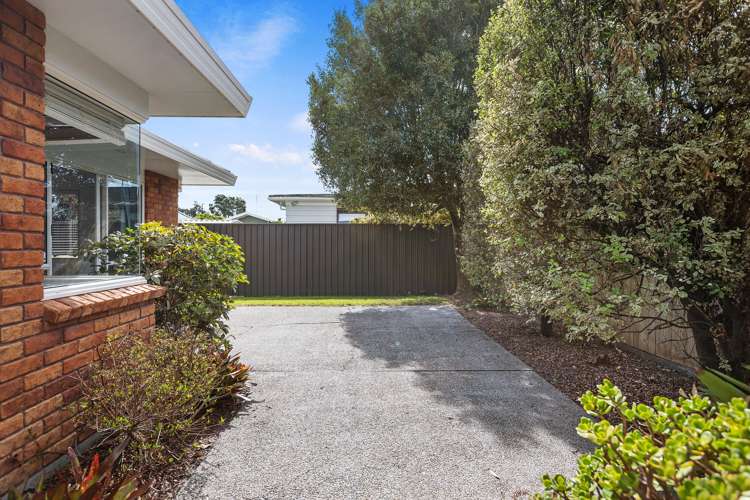 14 Fahey Avenue Mount Maunganui_16