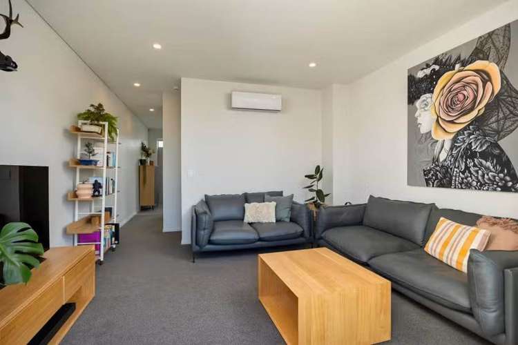 2 Wharetana Crescent New Lynn_7