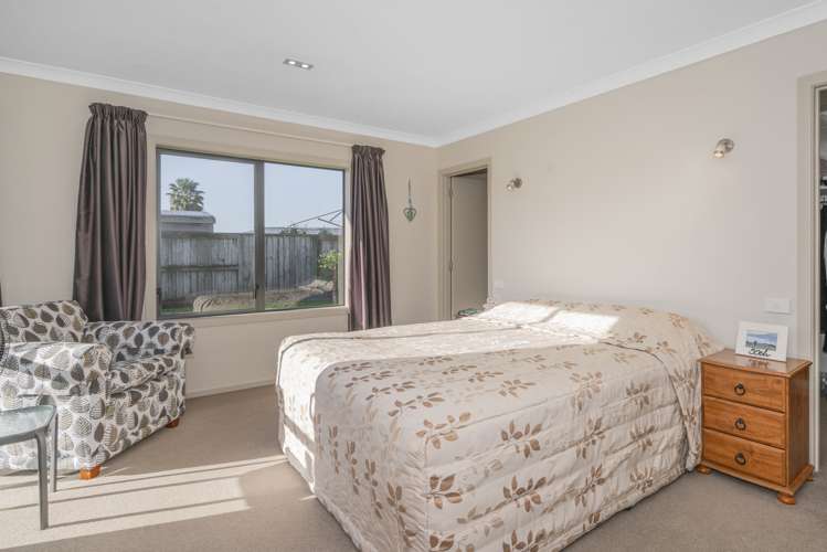 75 Cholmondeley Crescent Whitianga_15