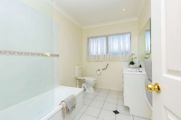 22 Nacton Lane Avondale_13