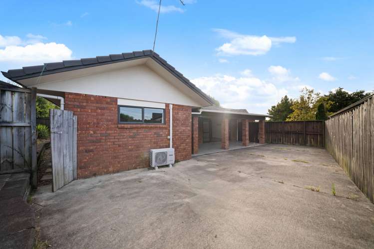 8 Carisbrook Crescent Papakura_17