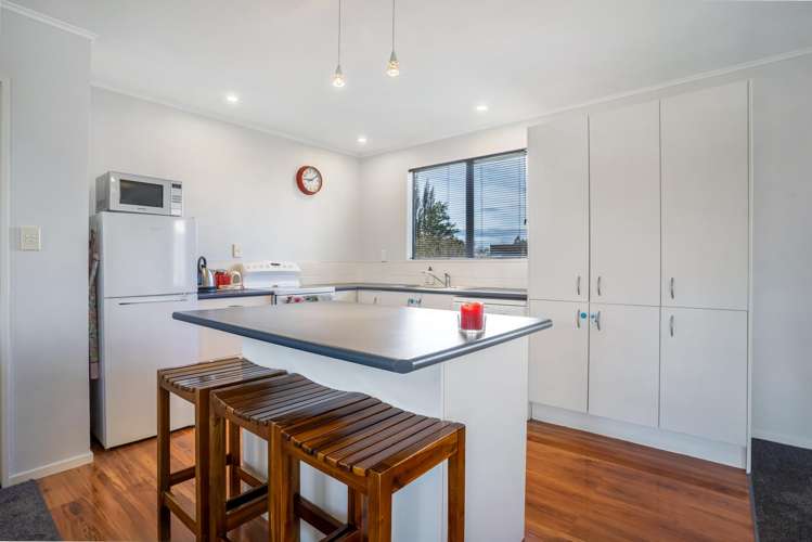 107 Great North Road Winton_17