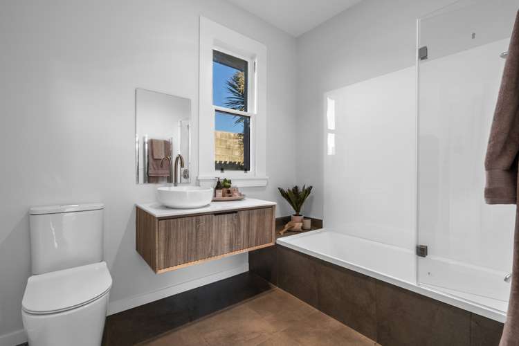 156 Mackenzie Street Winton_14