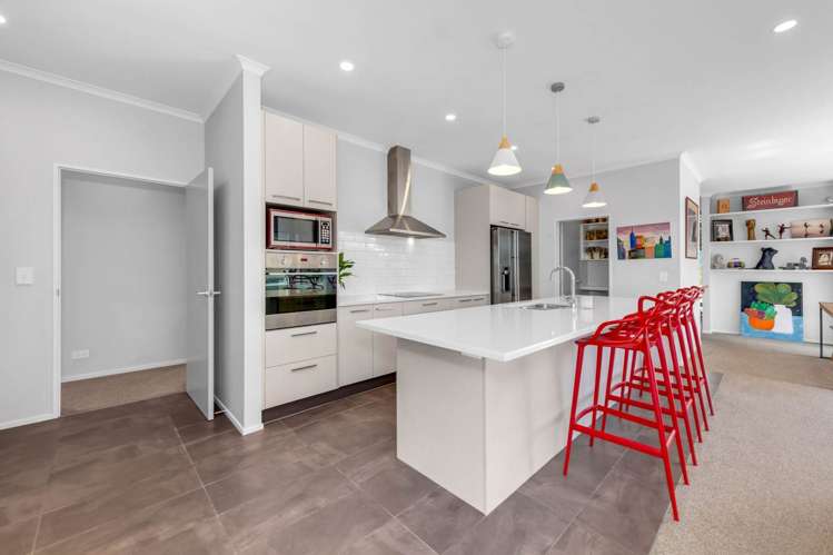 85 Liberty Crescent Beachlands_5