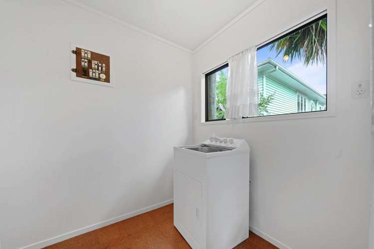 24 Kereru Street Henderson_22