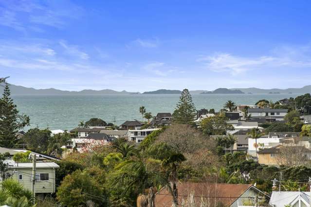 2/90 Browns Bay Road Rothesay Bay_4