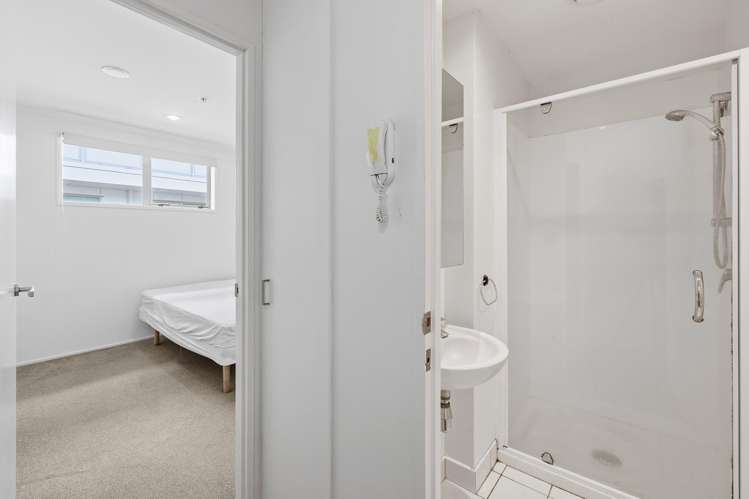 1313/53 Cook Street Auckland Central_12