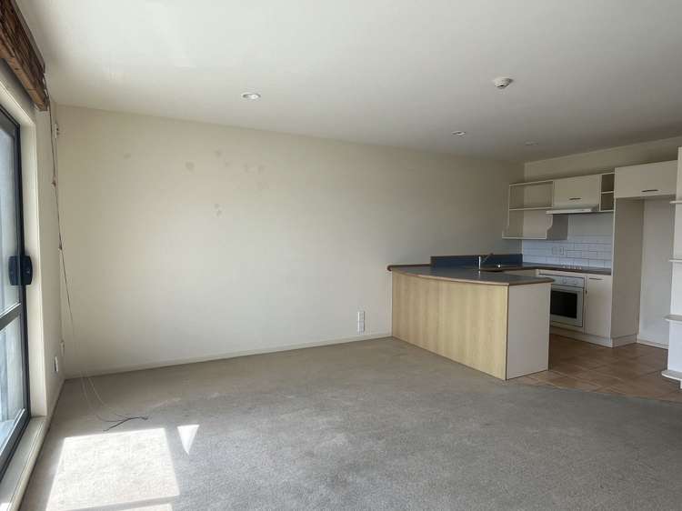 12/5 Cook Street Howick_8