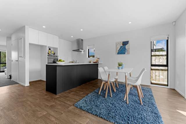 66 Matawhanga Drive Wattle Downs_2