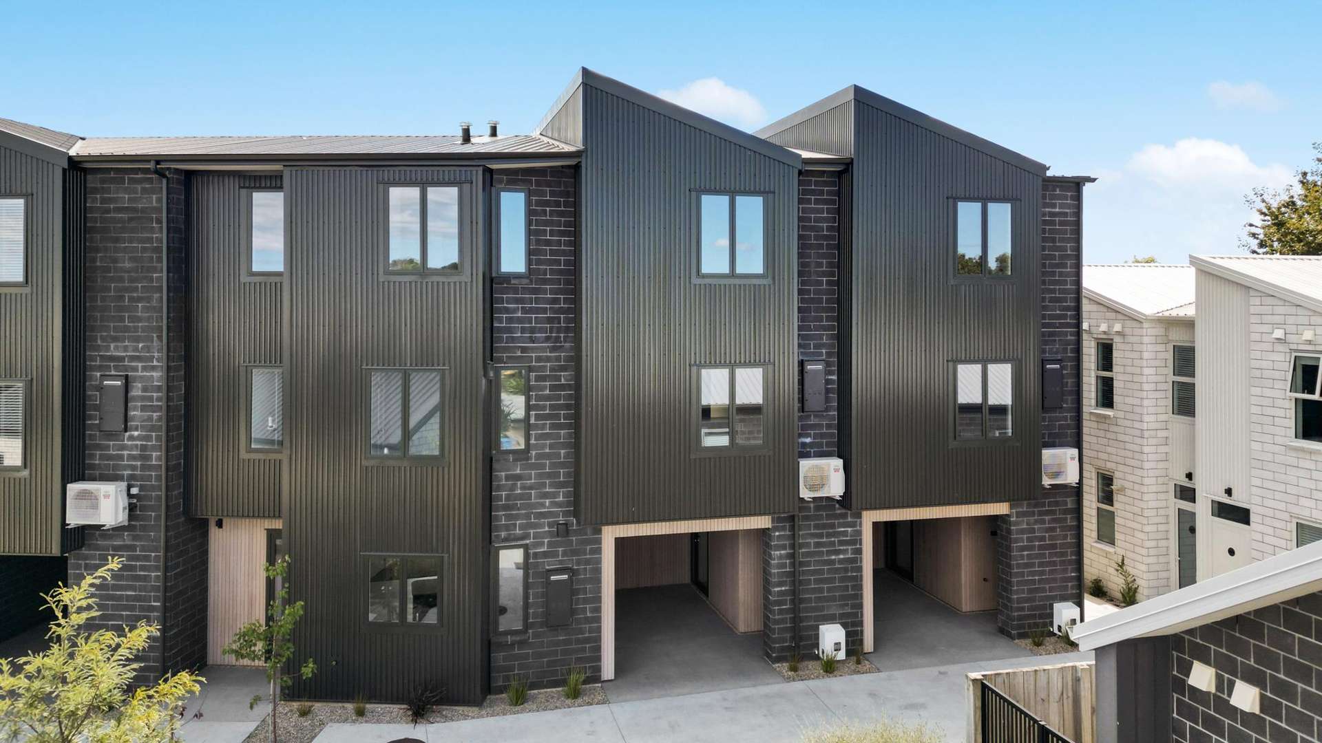 34/17 Rocky Road Huntington_0