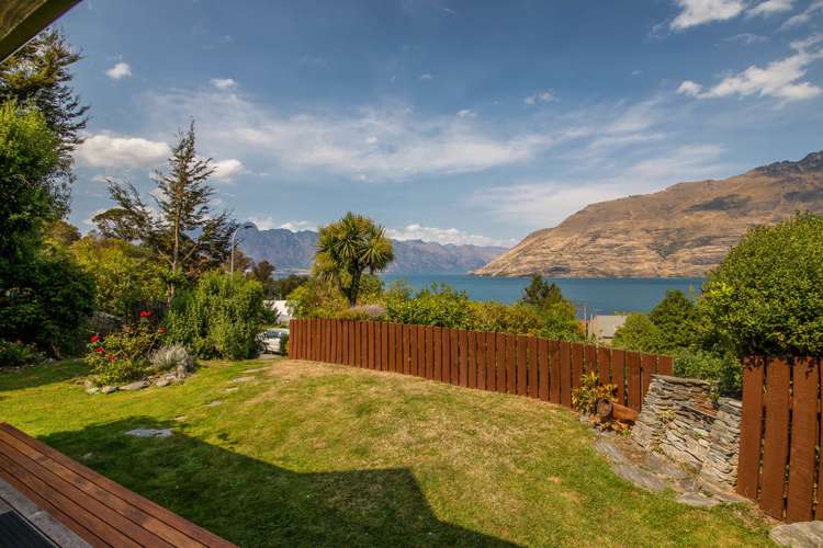 11 Evergreen Place Fernhill/Sunshine Bay_14