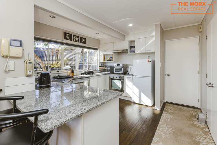 33 Ribbonwood Crescent Goodwood Heights_7