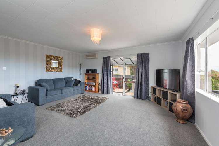 6 Jellicoe Avenue Stoke_6