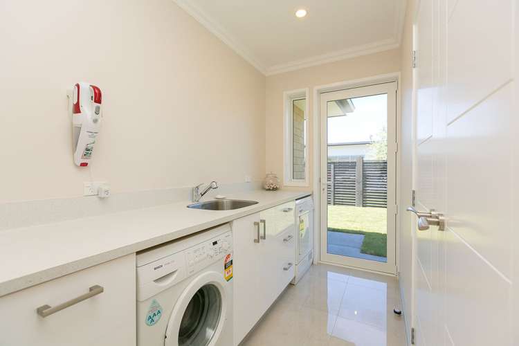 9 Links Drive Waiwhakaiho_16