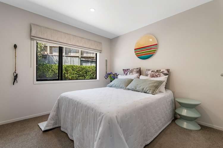 12 Ellesmere Close Pyes Pa_16