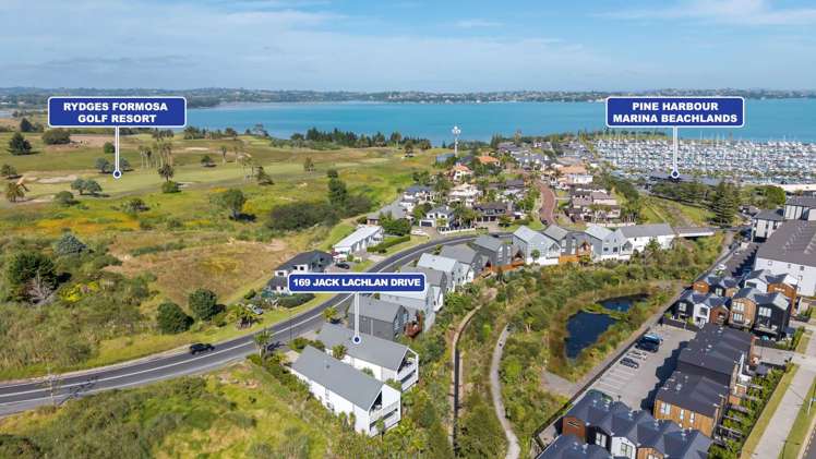 169 Jack Lachlan Drive Pine Harbour_27