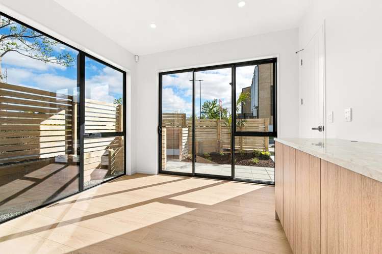 2 Falcon Crescent Hobsonville_30