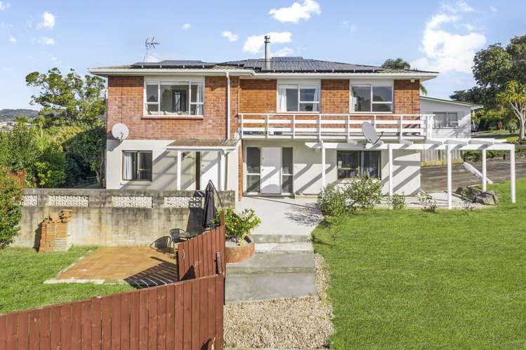 1 Shona Place Henderson_23