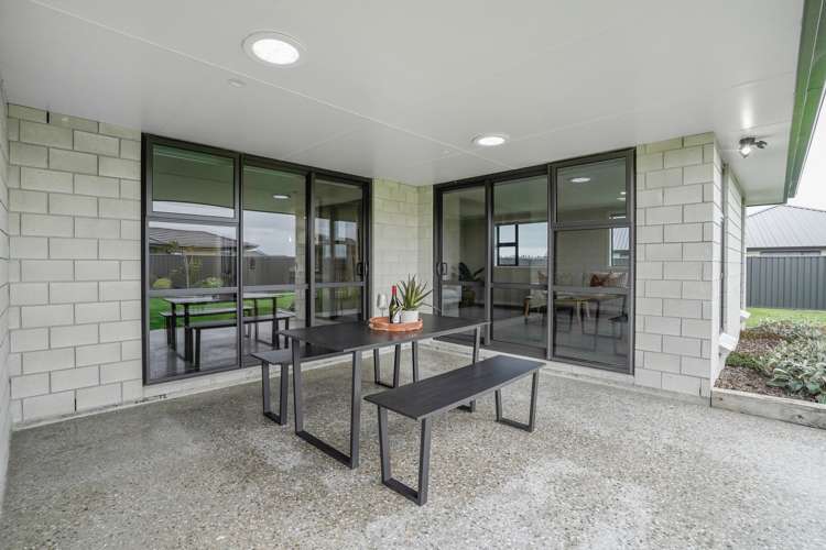 15 Chatham Rise Seaward Bush_18