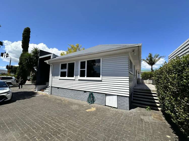 482 Te Atatu Road_0