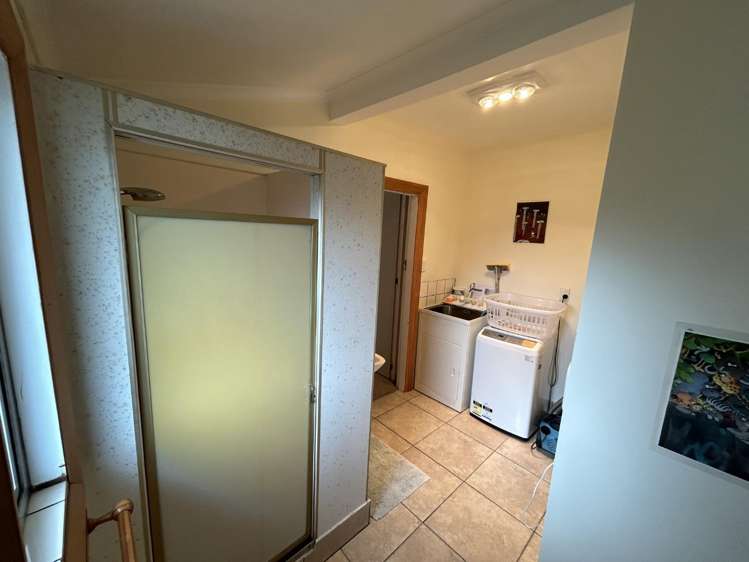 2/5 Joyce Cres 10446_12