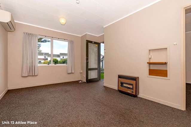 12 and 13 Attlee Place Gisborne_4