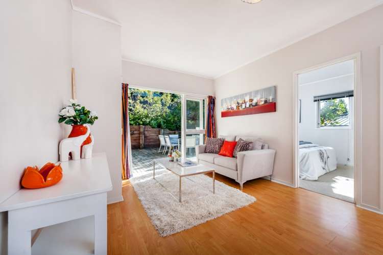 15a Riverview Road New Lynn_6