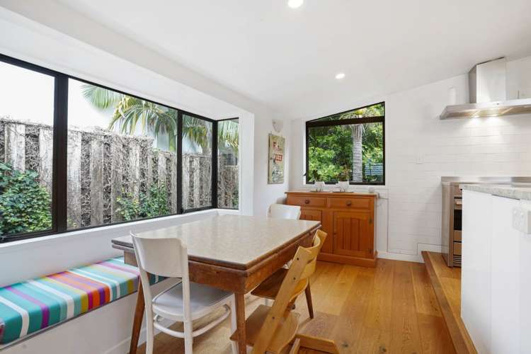 118 Park Hill Road Birkenhead_7