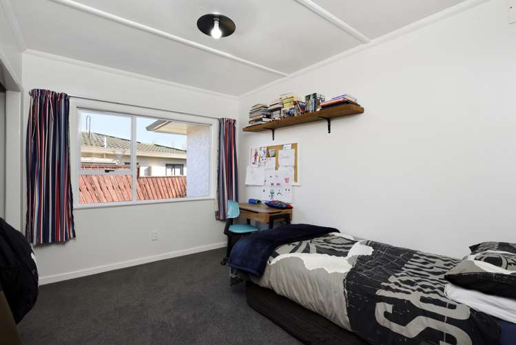 16 Harcourt Place Wakefield_11