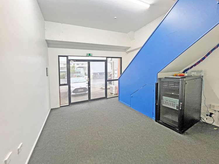 Unit E/5 Freeman Way Manukau_3