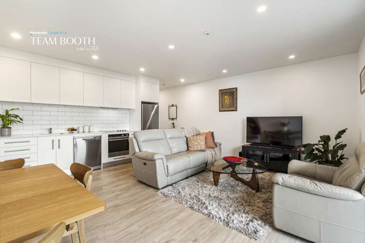 G02/10 Awataha Drive Northcote_8