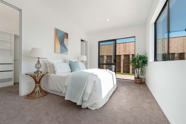 46 Whakairo Crescent Gulf Harbour_13