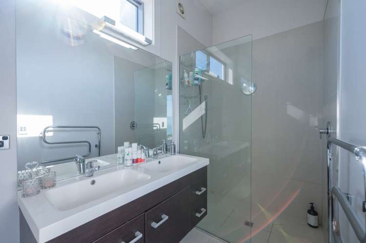 56 Tresillian Avenue Marybank_13