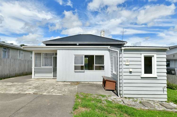 36 Karaka Street Helensville_41