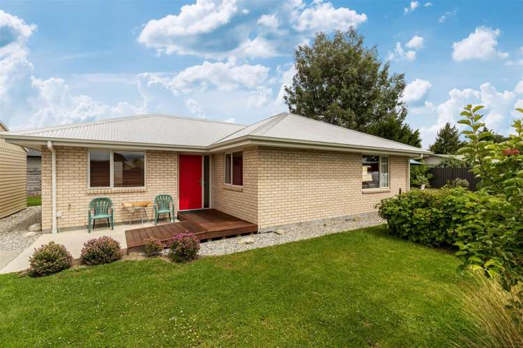 3 Hebbard Court Albert Town_5