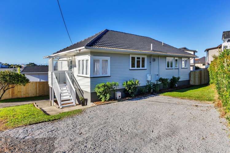 727 East Coast Road Browns Bay_4