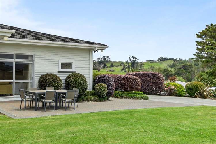 180 Hurndall Street West Maungaturoto_17