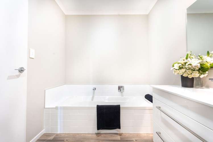 27B Southsea Crescent 1146_14