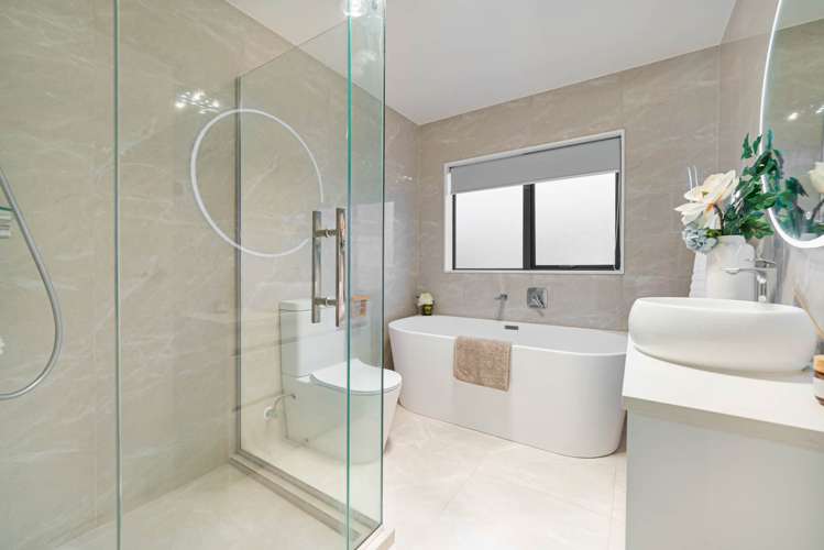 14 Matiki Road Flat Bush_17