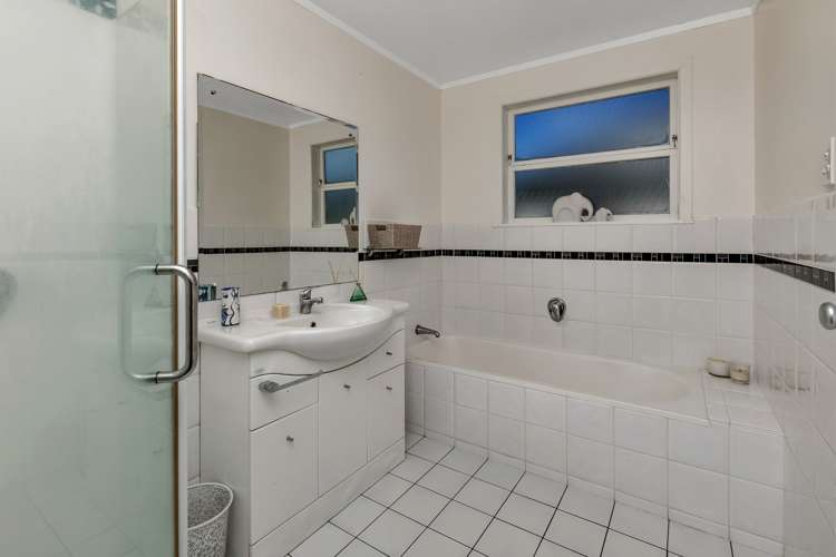 16 Moody Avenue Whau Valley_11